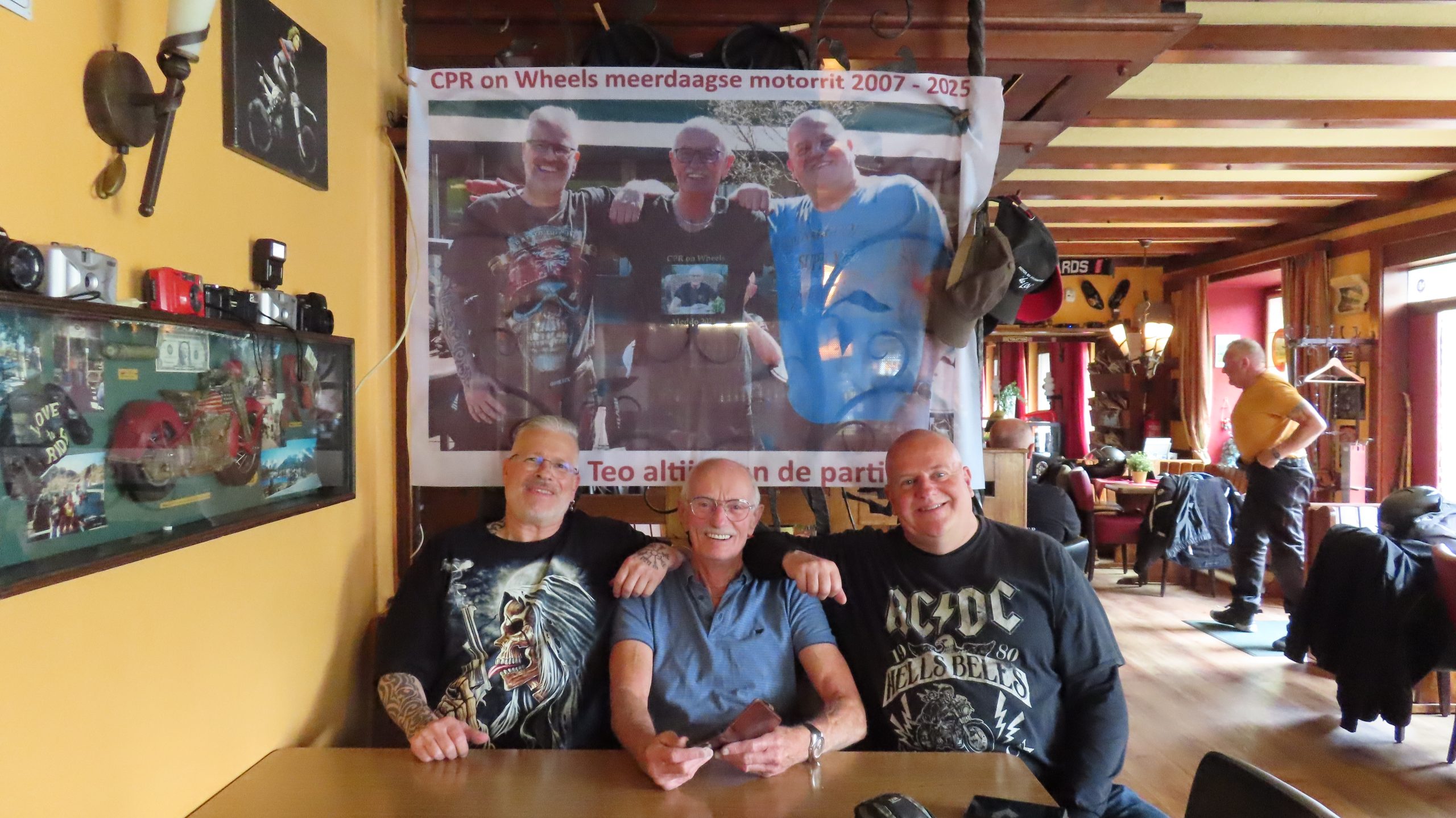 Klik hier om de foto's te bekijken