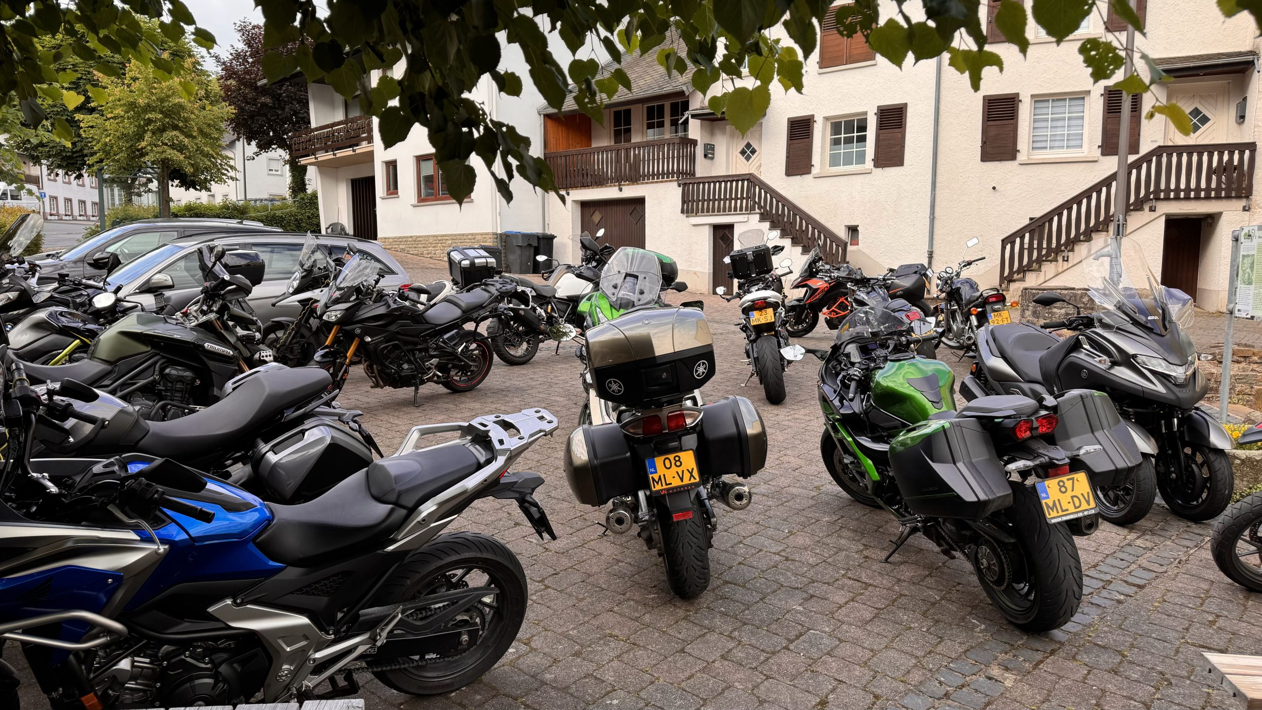 Klik hier om de foto's te bekijken